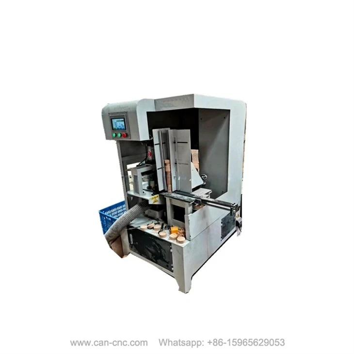 wood cover punching machine (3)